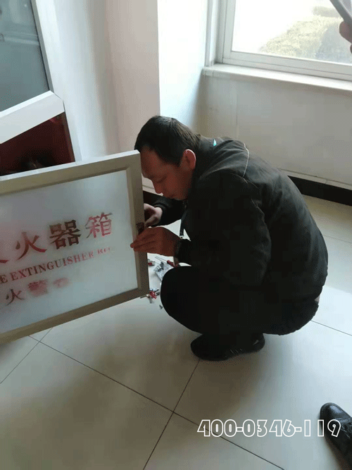 建筑物內(nèi)發(fā)生火災(zāi)消防驗(yàn)收審批者承擔(dān)責(zé)任嗎？